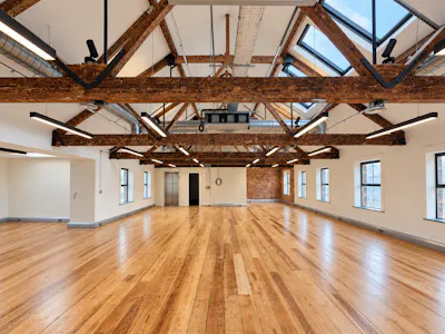 Fairlight House, London, Office To Let - 3rd Floor