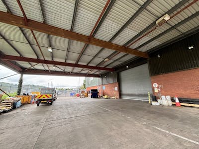 Warehouse C, Moy Road Industrial Estate, Cardiff, Industrial To Let - C Moy 01.jpg