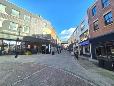 45-47 Great Underbank, Stockport, Leisure / Retail To Let - 20251028_135043.jpg