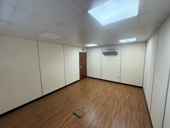Unit 4 Ingoldmells Court, Leafield Industrial Estate,, Corsham, Industrial To Let / For Sale - 5.jpg