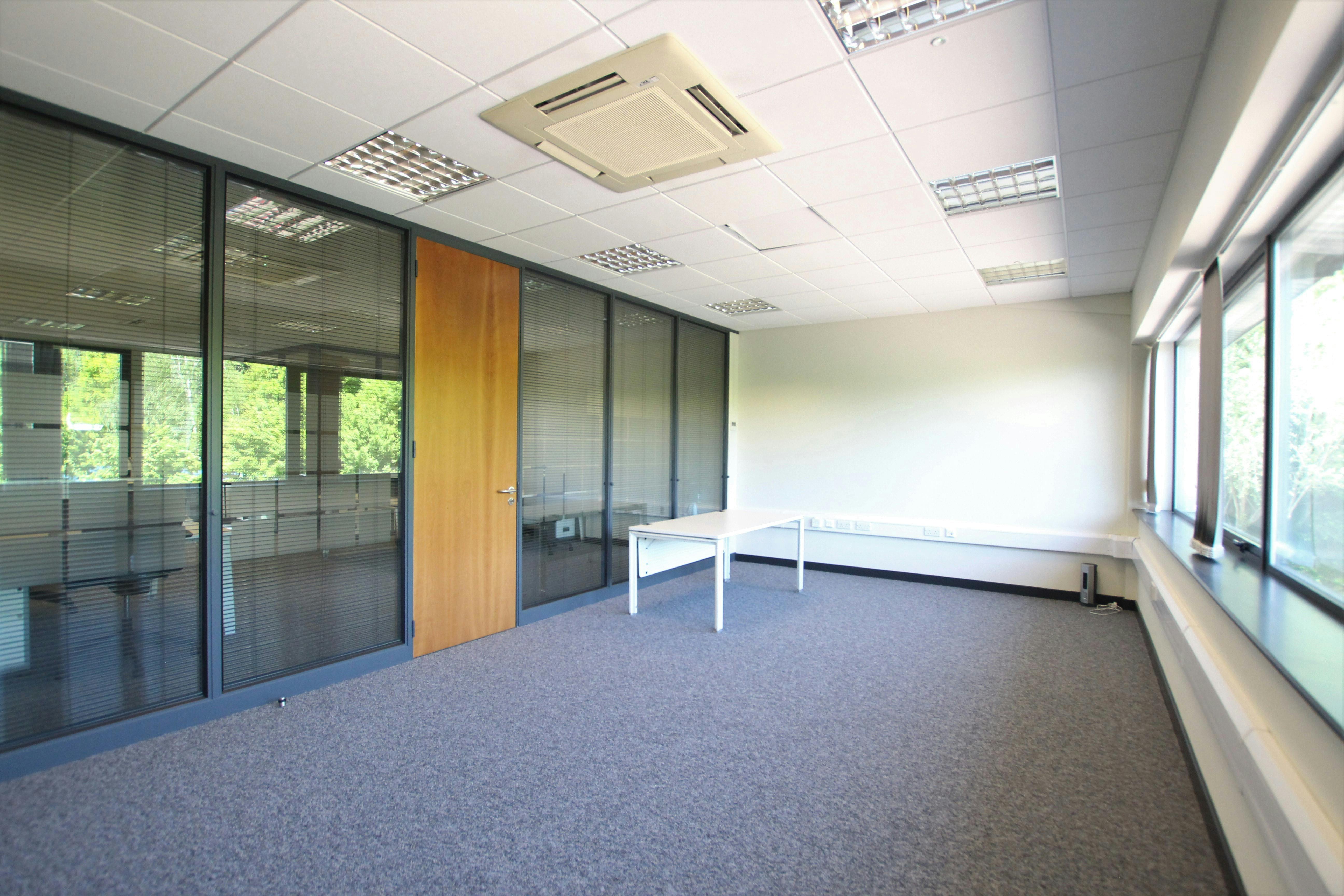 Unit 14 The Enterprise Centre, Farnham, Offices To Let - IMG_3458.JPG