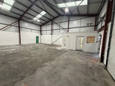 Unit 5, Gladstone Business Park, Oldham, Industrial/Logistics To Let - 1.jpg