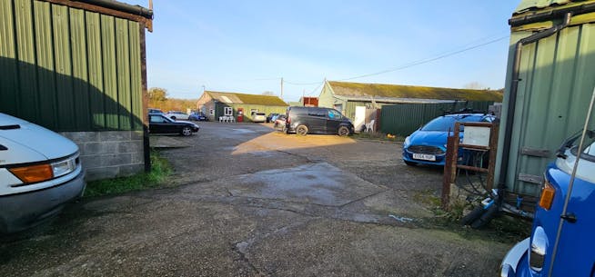Bullhousen Farm, Shaftesbury Road, Woking, Investments / Industrial / Warehouse For Sale - LOOKING TOWARDS UNIT 14 IN DISTANCE.JPG