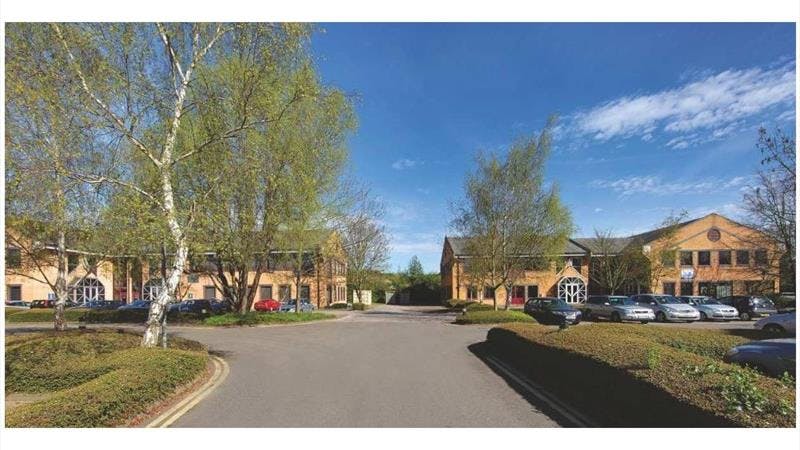 Office in Slough - photo 2