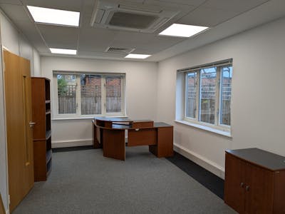 5 Faraday Road, Guildford, Office To Let - PXL_20260129_101017189.jpg