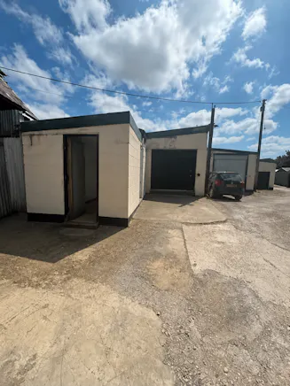 Unit 4 Brook End, Weston Turville, Industrial To Let - ChatGPT Image Jul 14, 2026, 03_00_27 PM.png