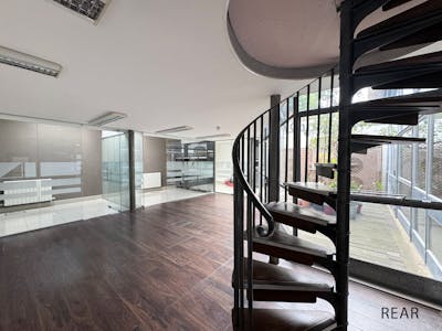 66-67 Parkway (Retail), London, Retail To Let - Image  20250807T132935430.jpg