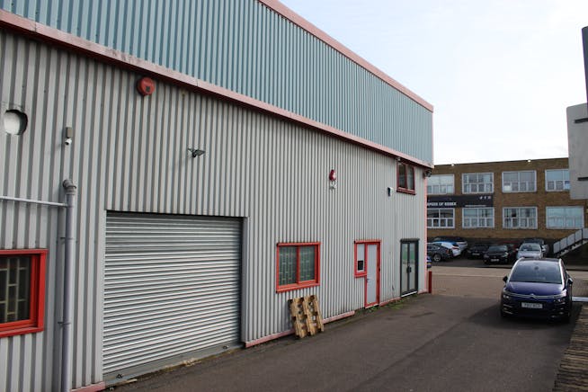 Unit A Circle Line House, Harlow, Industrial To Let - IMG_0823.JPG