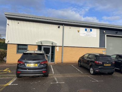 Unit 1 Maxted Park, Hemel Hempstead, Light Industrial / Trade Counter / Warehouse To Let - IMG_4865.jpg