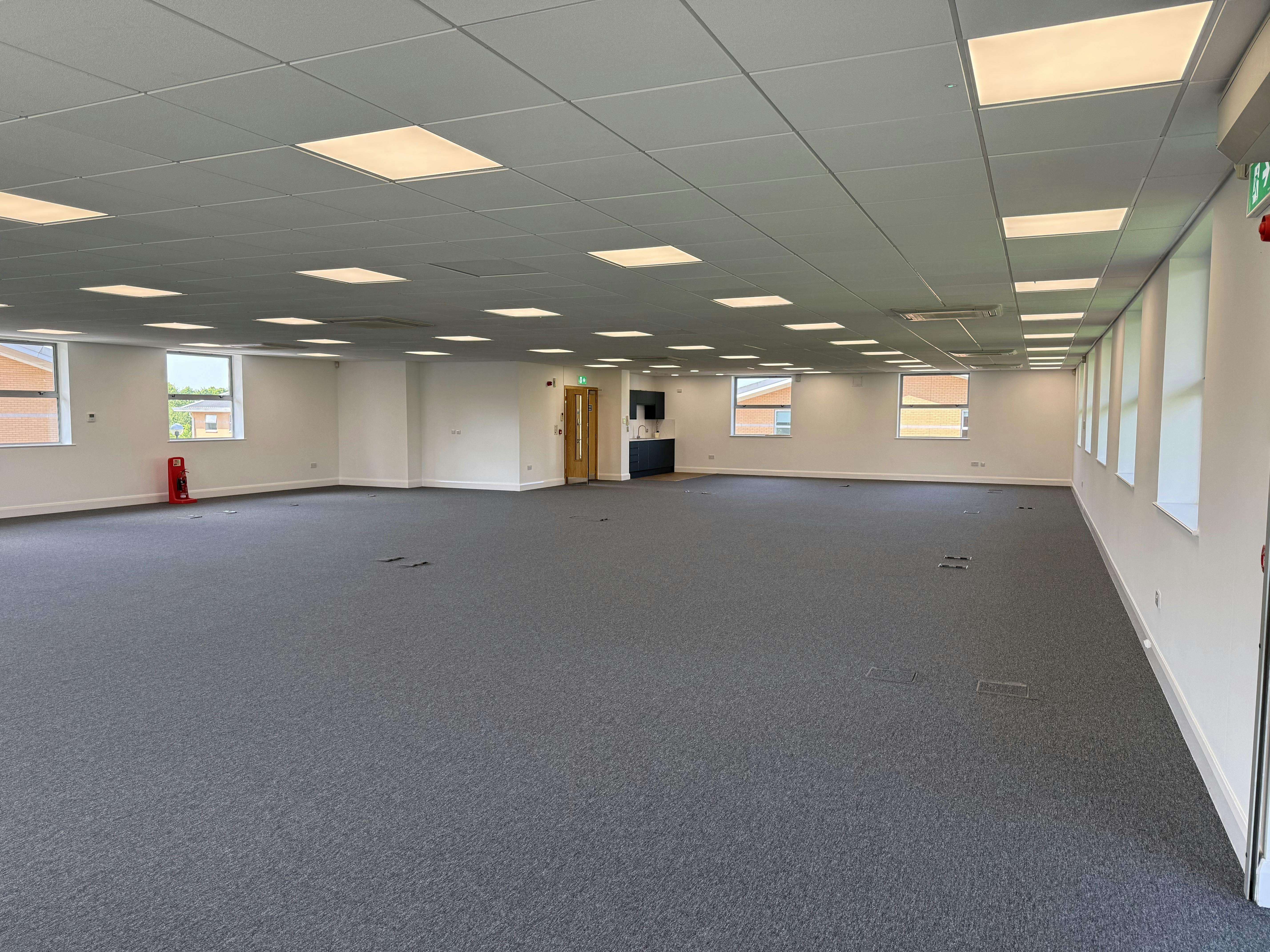 4240 Park Approach, Leeds, Office To Let - IMG_9510.jpg