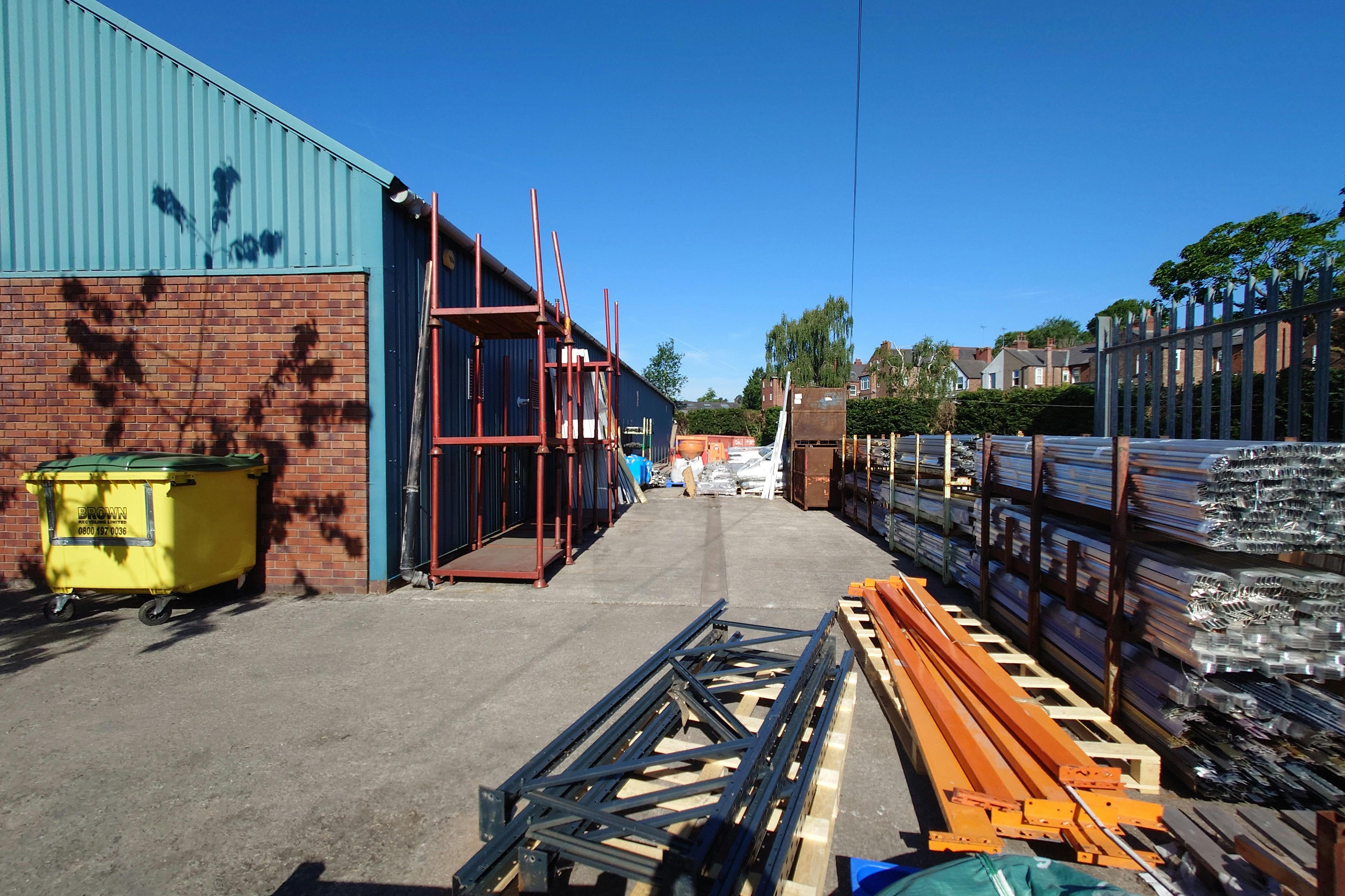 Clowes St, Macclesfield, Industrial To Let - 20250523_090206.JPG