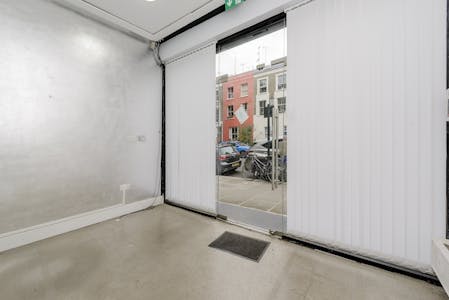 113 Clarendon Road, London, High Street Retail For Sale - 113 clarendon rd5076.jpg