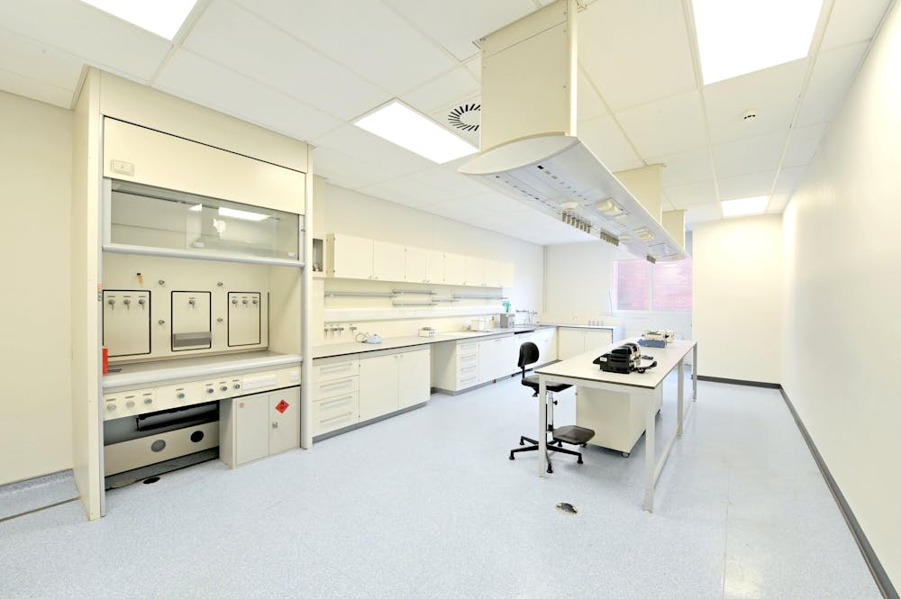 BioCity Glasgow, Newhouse, Alternative labs / Office To Let - DSC_8546 edit.jpg