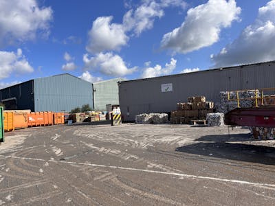 Wallingford Road - Open Storage, Wallingford Road, Uxbridge, Uxbridge, Open Storage Lease Assignment - IMG_7748.jpg