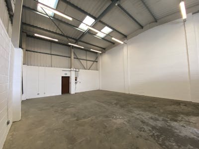 Crescent Court Business Centre, Industrial To Let - Unit 6 Crescent Court  4.jpeg