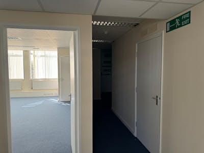Suite A, Northside House, Barnet, Office To Let - Suite A 3.jpg