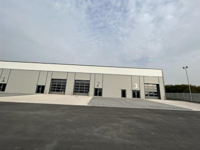 Various Units, Buntsford Business Centre, Bromsgrove, Industrial/Logistics To Let - LM7Iv_0r40Kxqk1jpVVvrg.jpg