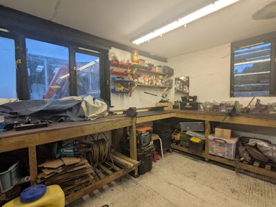 Piccards Farm Barn, Guildford, Industrial / Light Industrial / Office / Open Storage To Let - 1000008405.jpg