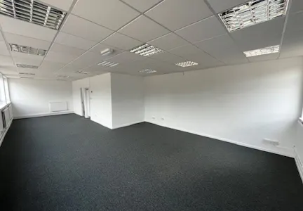 Unit 6 Multipark Norcot, Reading, Industrial/Logistics To Let - 318026c1f51ce40c1d8f8401c6f8f0a2-10.jpg