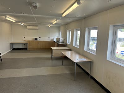 1st Floor Office, Lorry Park Newport, Albany Street, Newport, Office To Let - IMG_4709.JPG