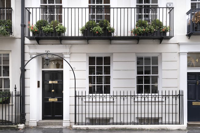 St James's Place SW1A