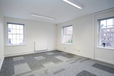 Hawkstone House, Leamington Spa, Office To Let - Wareing  Company12.jpg