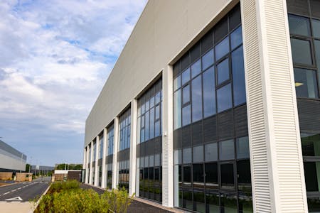 Indurent Omega 420, Omega Warrington, Warrington, Industrial To Let - Omega42020thJune241079.jpg
