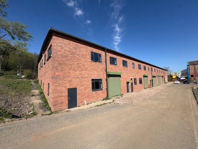 Refurbished Industrial Units To Let in Wallsend, Wallsend, Industrial / Warehouse To Let - Photo 3.jpg
