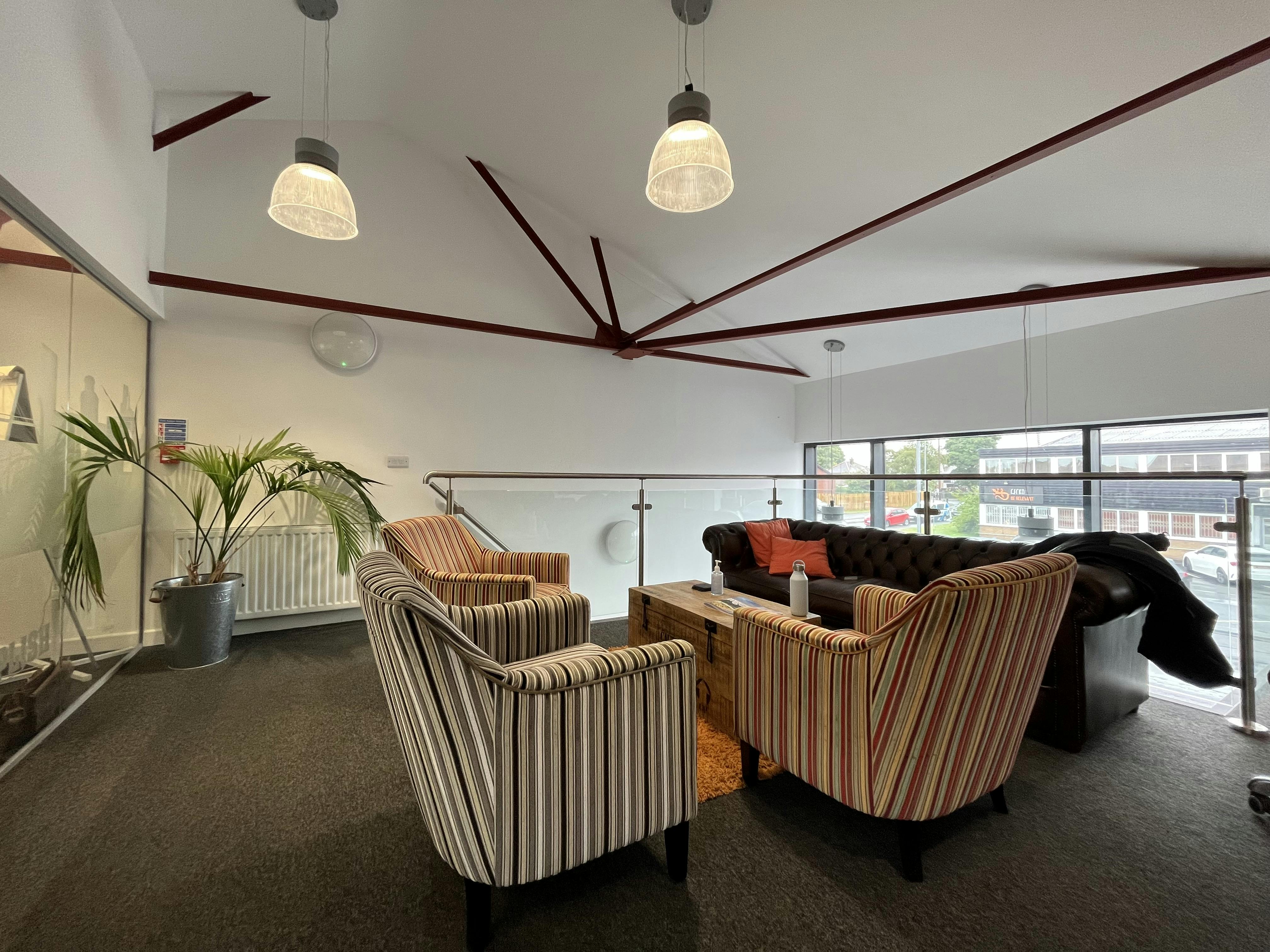 Fairbank House, 5-7 Moorfield Close, Leeds, Office To Let - IMG_5560.JPG