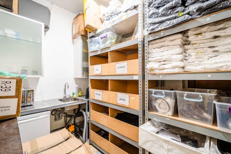 Unit G Taylor's Yard, 160 - 170 Brick Lane, London, Office To Let - Brick Ln 160G - Low Res 5.jpg