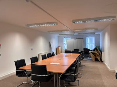 1st & 2nd Floor Offices, 4 Temple Street, Aylesbury, Office To Let - WhatsApp Image 20250227 at 154027_0b22d3c0.jpg