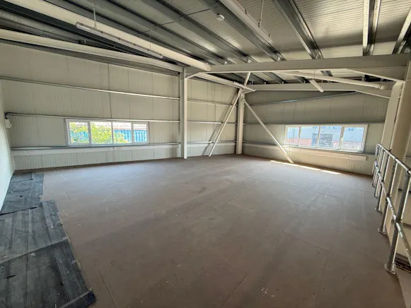 Unit 6, Amber Business Park, Canvey Island, Industrial To Let - WhatsApp Image 2026-06-26 at 14.27.45.jpeg