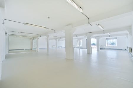 Metropolitan Wharf Building, London, Office To Let - 131032734685aaf5802369ARW1.jpg
