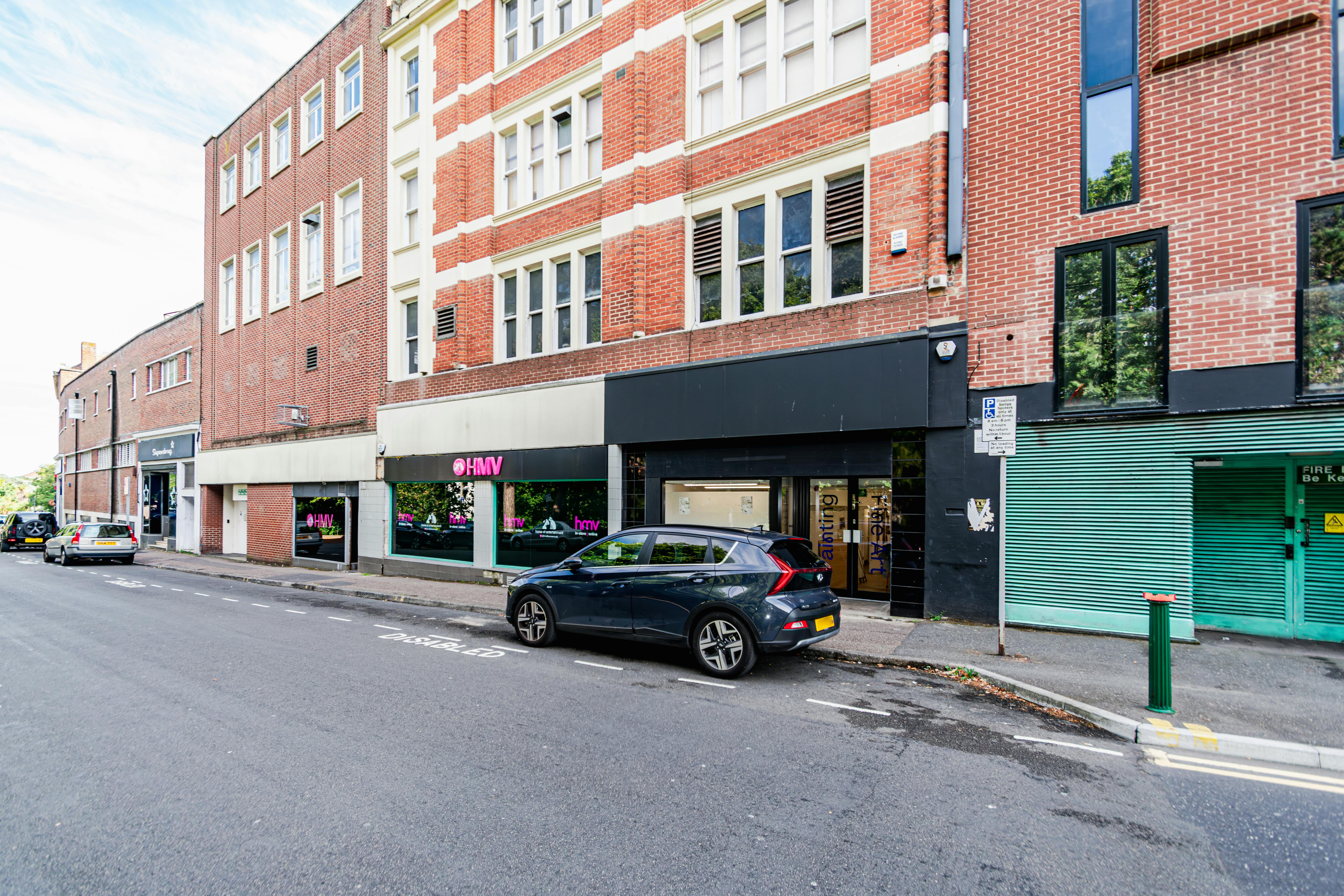 Retail/Shop in Bournemouth - photo 4