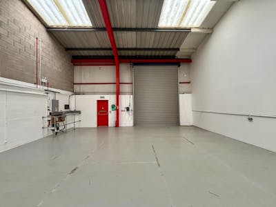 Unit  40 to 42, Portmanmoor Road Industrial Estate, Cardiff, Industrial To Let - 40 Portmanmoor 03.jpg