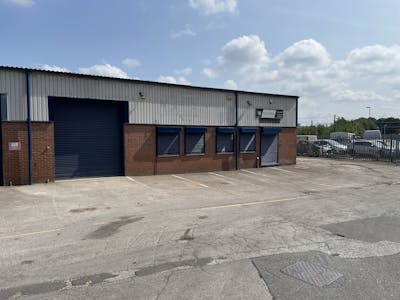 Unit 18 Queensway Industrial Estate, Stoke-on-Trent, Industrial / Industrial/Logistics / Open Storage / Trade Counter To Let - IMG_1782.JPG