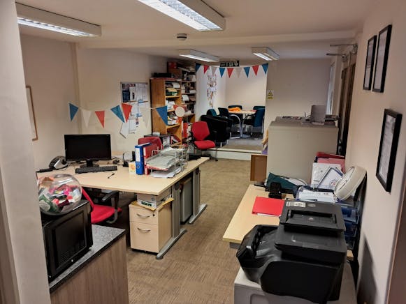59 & 59a Peach Street, Wokingham, Offices For Sale - proVI6HW5R4.jpeg
