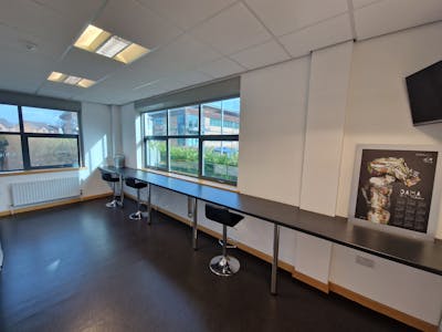 Unit 7, Stockport, Office To Let - 20240124_122605.jpg