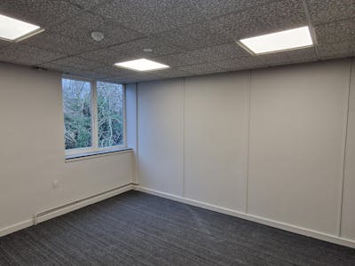 Titan House, Unit 6E, Stockport, Office To Let - 20250120_100740.jpg