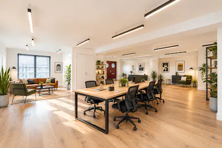 8 Waterson Street, London, Office For Sale - IMG_6508.PNG