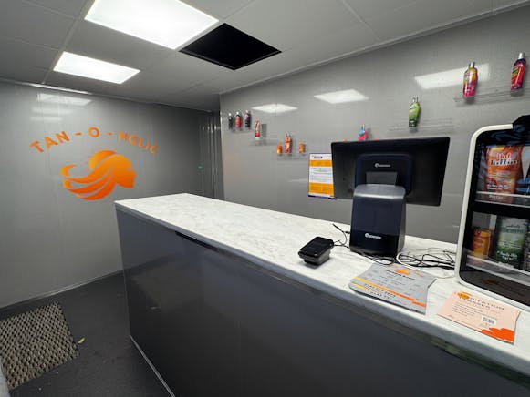 Office, Salon, Retail Space, 24 Westwood Square, Glasgow To Let - IMG_0326.jpg