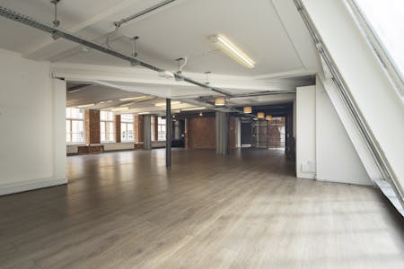 13-19 Vine Hill, London, Office To Let - MC41775741HR.jpg