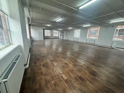 Highgate Business Centre, 33 Greenwood Place, Highgate, Office To Let - New 8.jpg