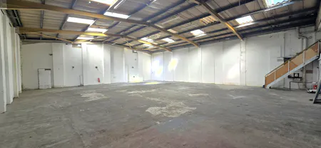 Unit 1, Unit 2 & Unit 3, Lyndean Industrial Estate, London, Industrial To Let - 20260408_160100 - Edited.jpg