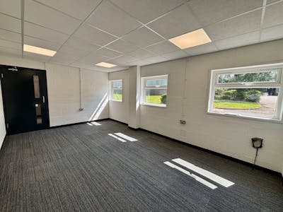 Unit 9, Ty Coch Distribution Centre, Cwmbran, Industrial To Let - h.jpg