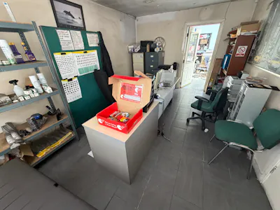 Unit 111 Middlemore Industrial Estate, Smethwick, Industrial For Sale - Photo 10-08-2026, 12 09 48.jpg