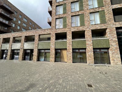 Royal Albert Wharf, London, Office To Let - 12-15 Upper Dock Walk