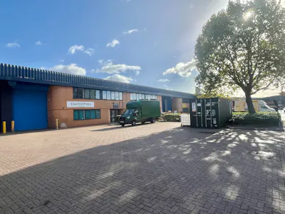 Unit 13 Abbey Road Industrial Estate, Park Royal, Warehouse To Let - 13 Abbey Road Main 2.jpeg