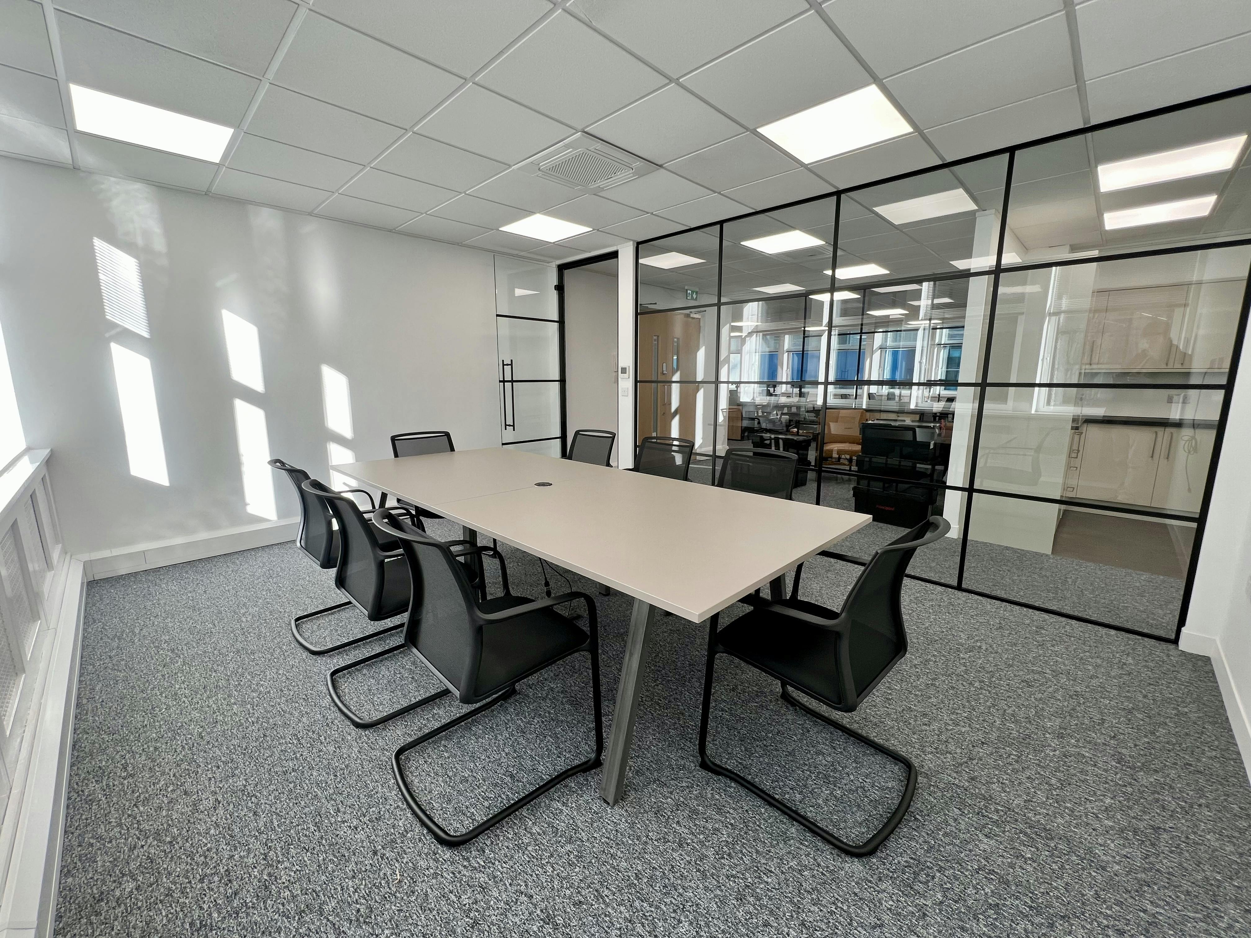 Office in London - photo 3