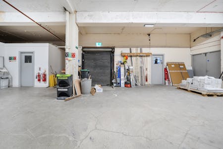 Ground Floor, Padangle House, London To Let - 1458018-2-6a0c54cde8ddc.jpg